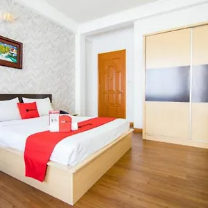 Hotel Quynh Giang Near Hiecc Ho Chi Minh City